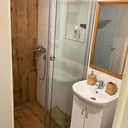 Cozy & Fully Equipped In The Heart Of Downtown And Next To Kalemegdan